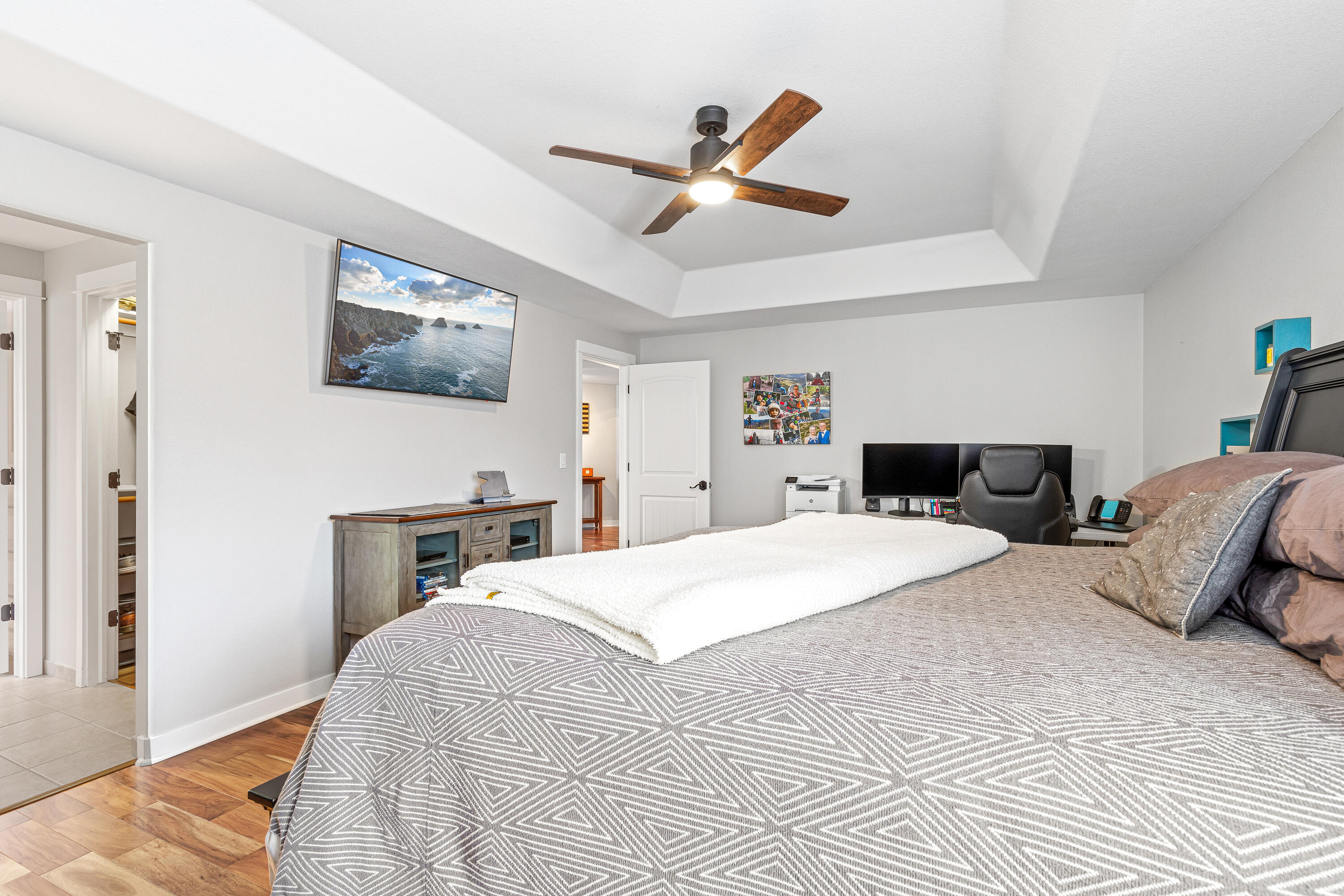 711 Brandon Street Central Point, OR 97502 - Photo 15 of 47 9R9A7593