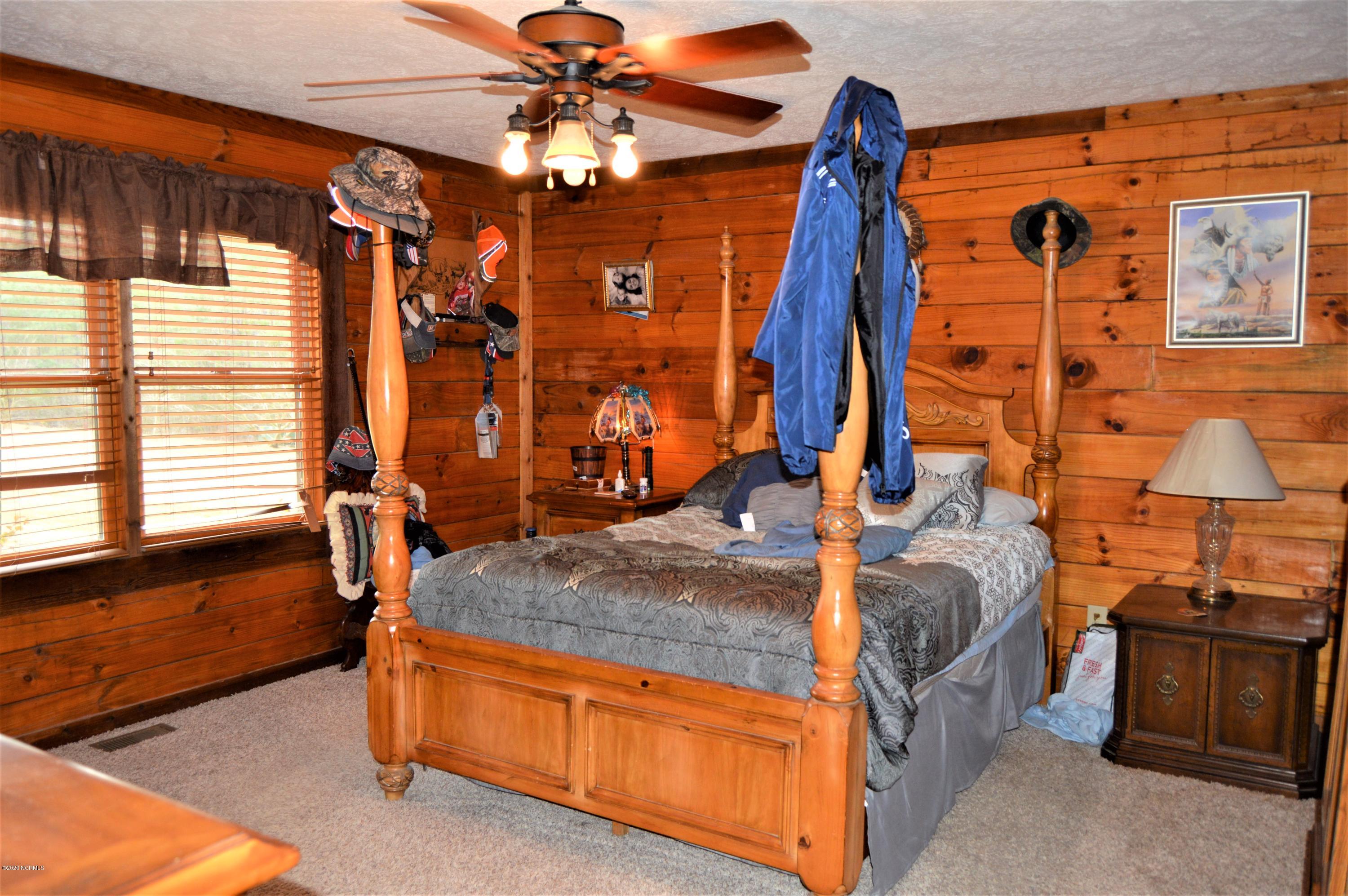 605 Pelham Road Willard, NC 28478 - Photo 23 of 42 master bedroom