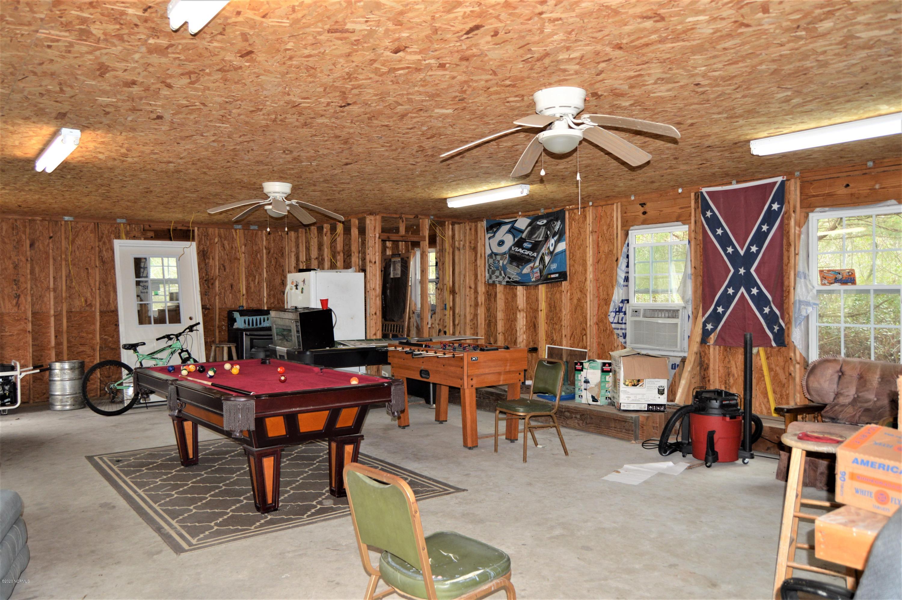605 Pelham Road Willard, NC 28478 - Photo 32 of 42 party house