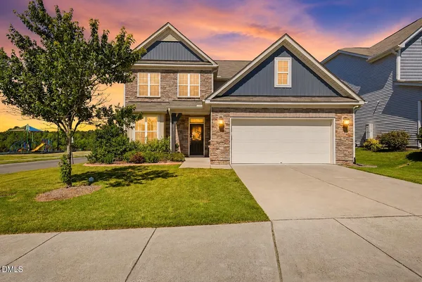 $574,900 | 636 Hiddenbrook Drive, Durham, NC 27703