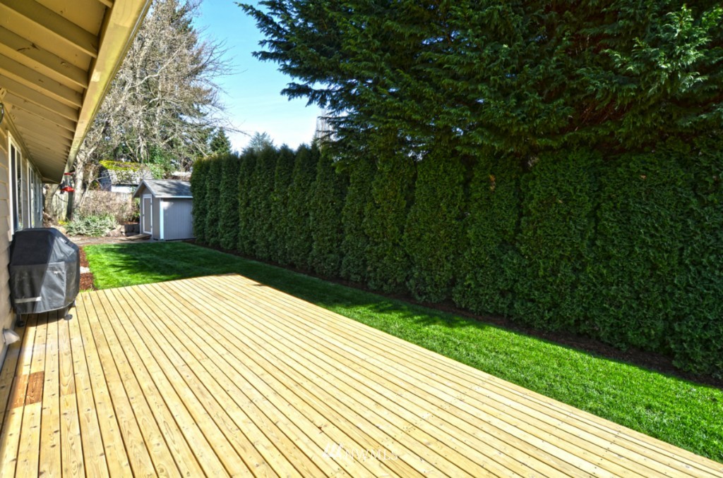10911 Northeast 151st Street Bothell, WA 98011 - Photo 14 of 15 Gallery Image 14