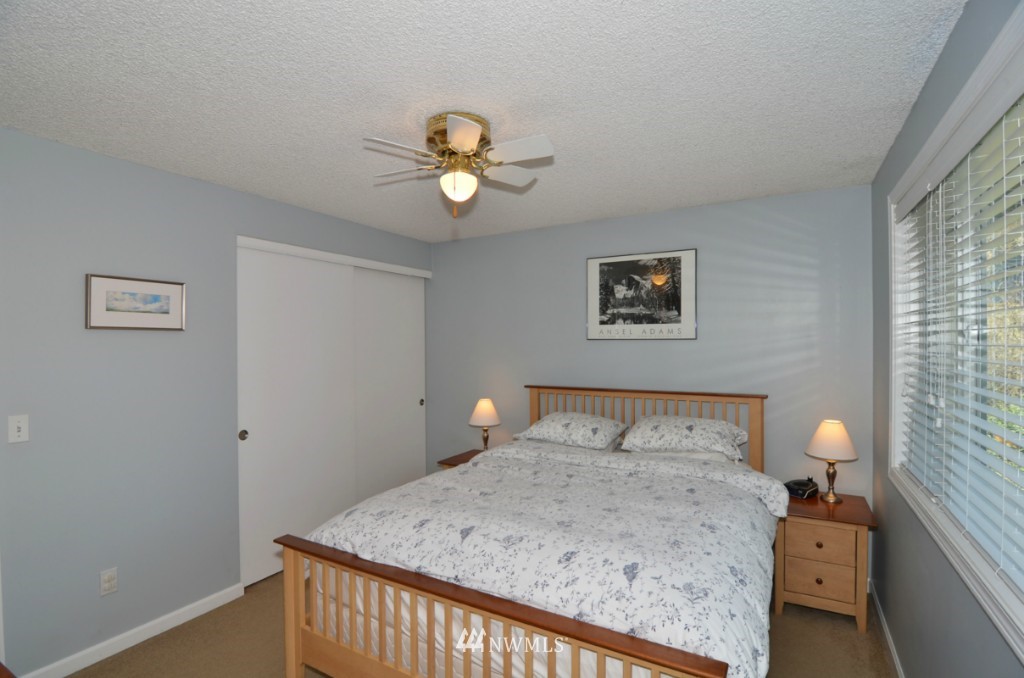 10911 Northeast 151st Street Bothell, WA 98011 - Photo 9 of 15 Gallery Image 9