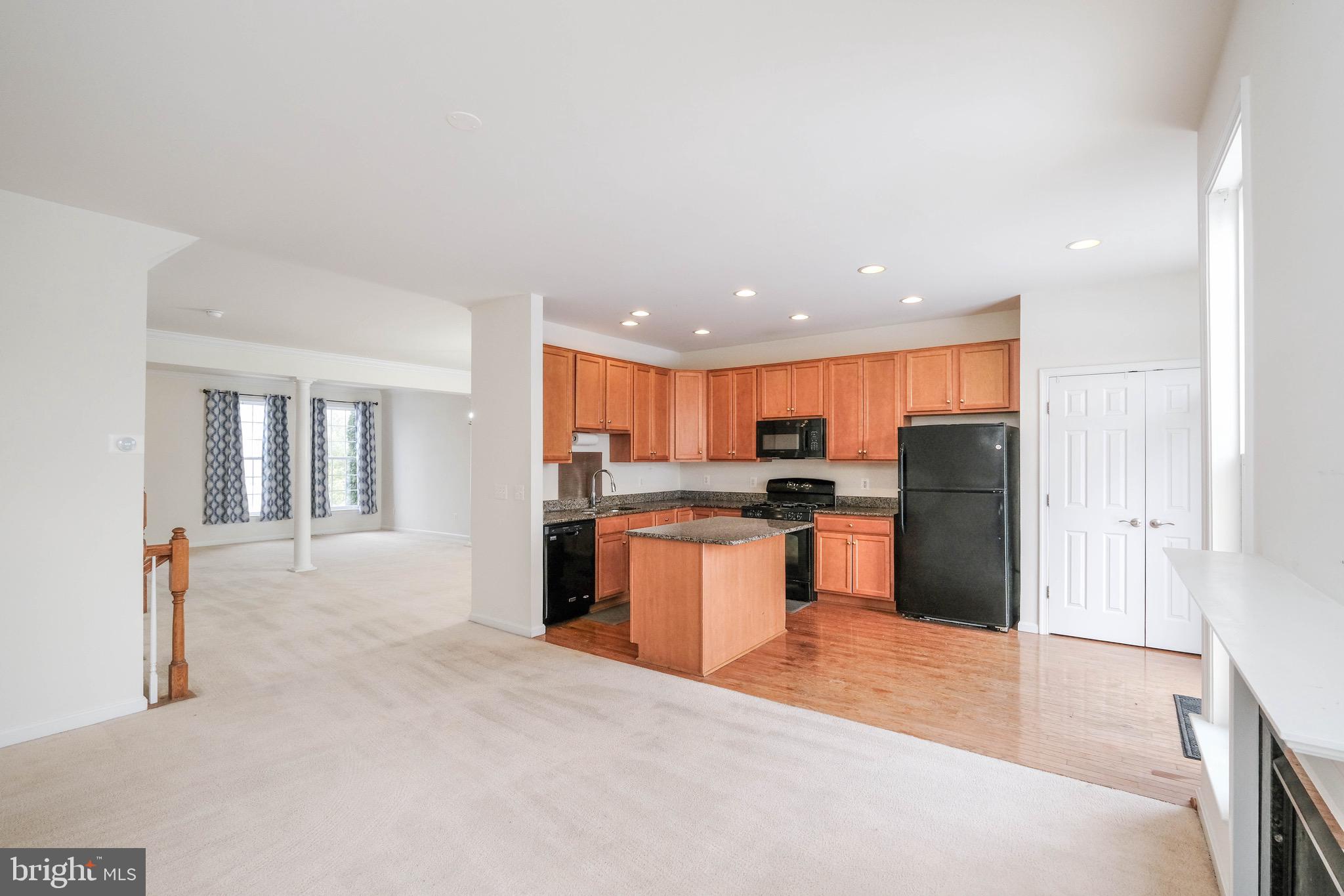 11 Driver Square Front Royal, VA 22630 - Photo 10 of 70 High ceilings