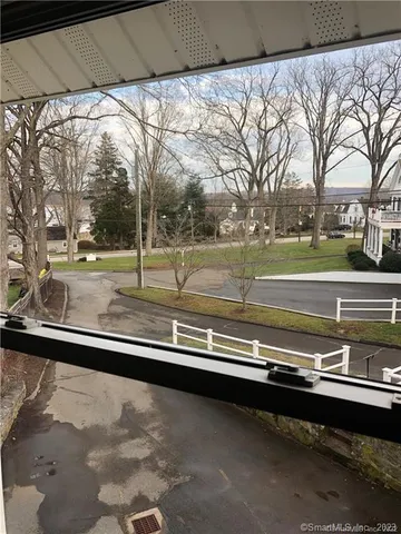 $2,200 | 38 North Main Street, Unit 13, Essex, CT 06426