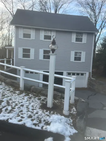 $2,200 | 38 North Main Street, Unit 13, Essex, CT 06426