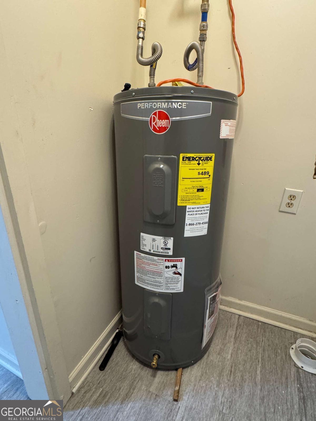 110 Summit Street Southeast Gainesville, GA 30501 - Photo 8 of 18 a view of water heater room