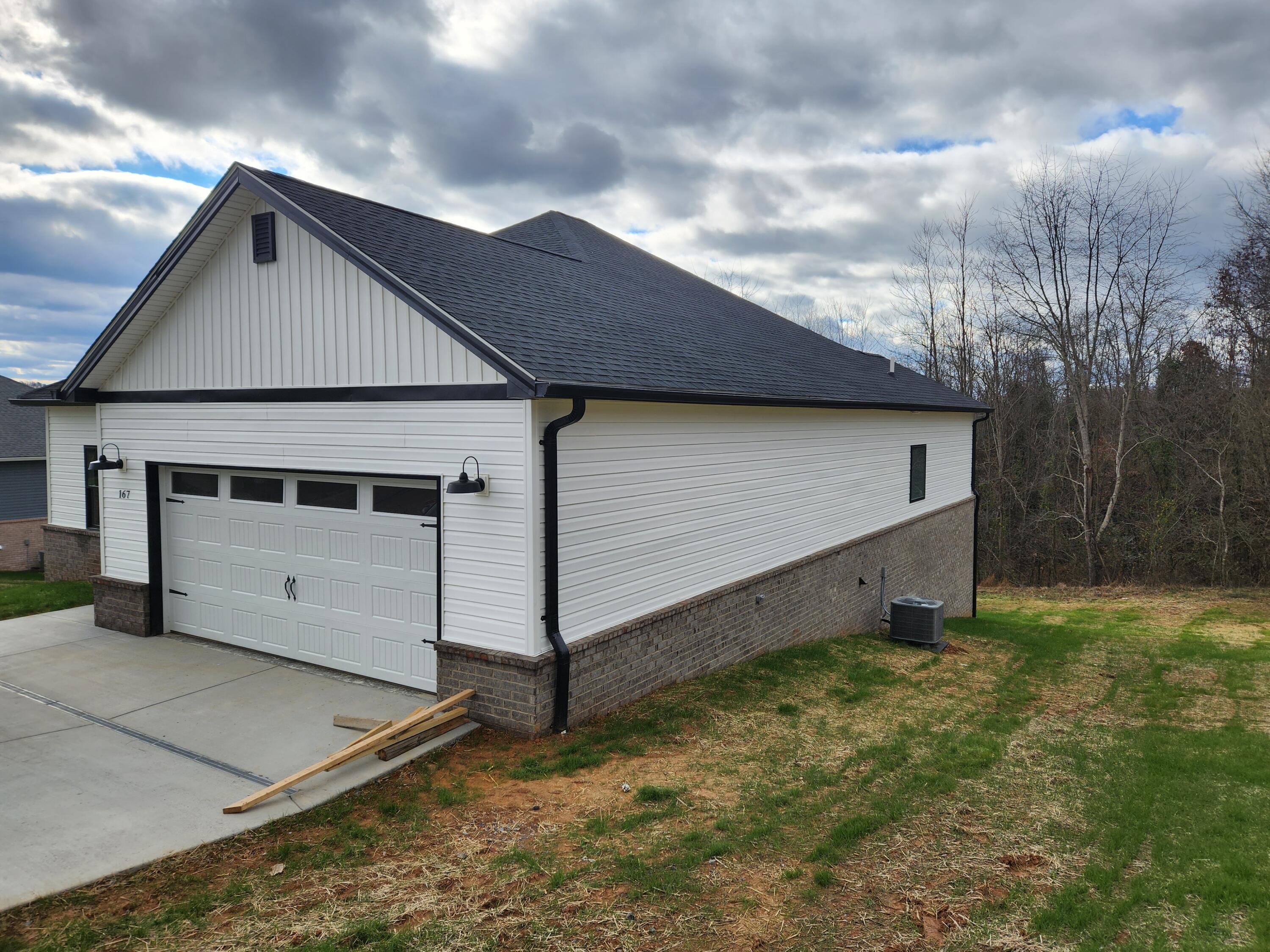 167 Fox Ridge Drive Mount Carmel, TN 37645 - Photo 4 of 20 167 Fox Ridge