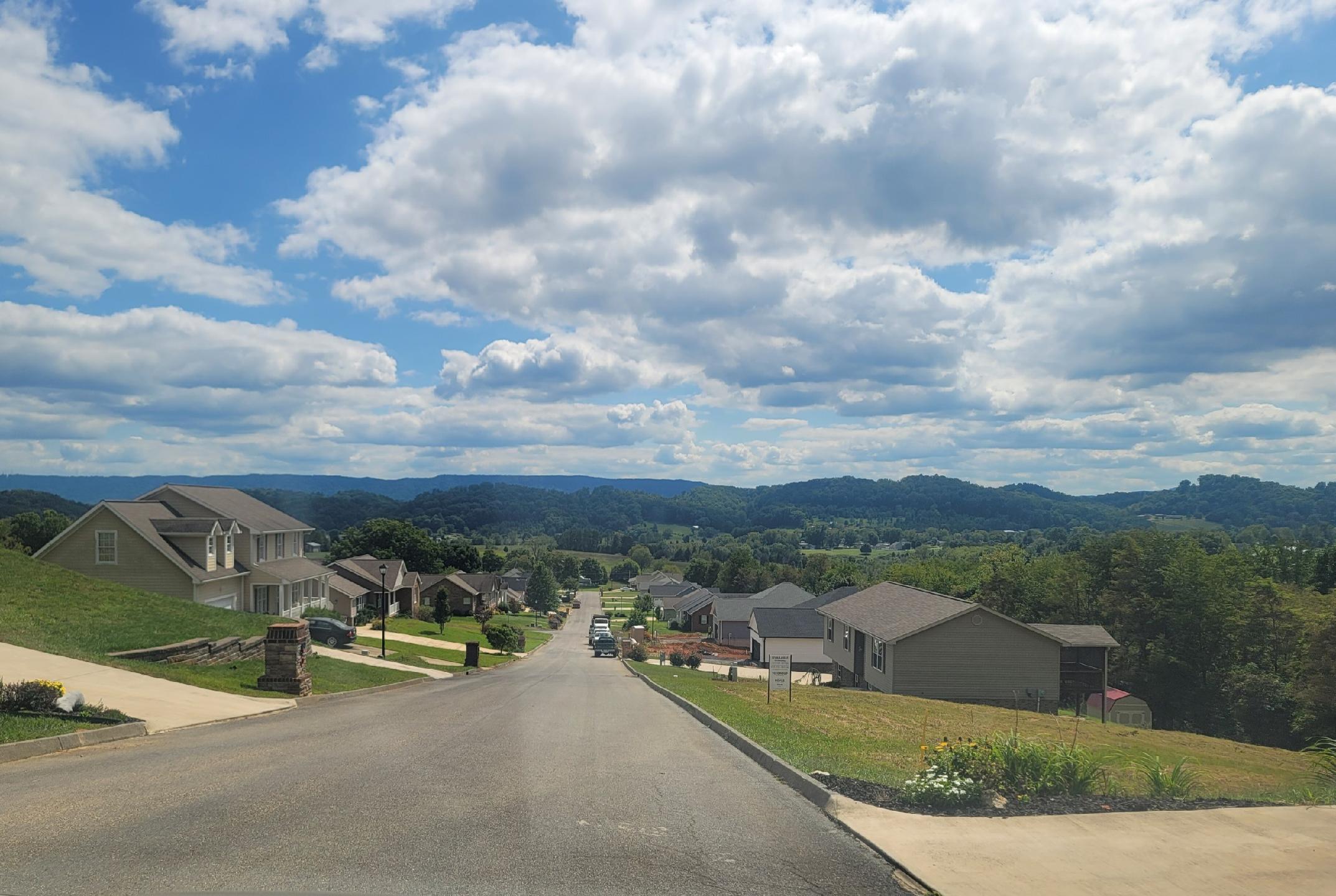 167 Fox Ridge Drive Mount Carmel, TN 37645 - Photo 7 of 20 167 Fox Ridge