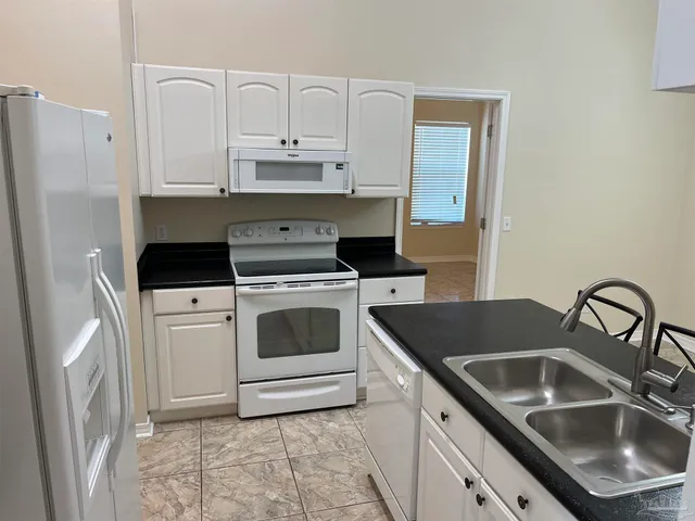 $1,600 | 7820 Mellow Days Drive, Pensacola, FL 32506