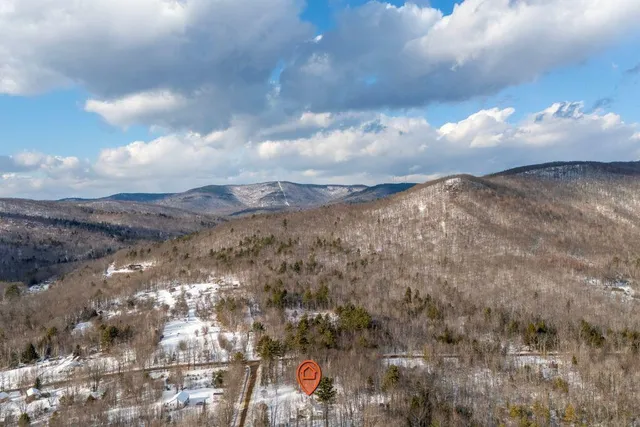 $349,500 | 15 Harbor Road, Bryant Pond, ME 04219