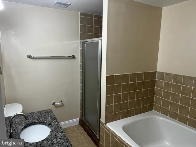 $3,200 | 21131 Crocus Terrace, Ashburn, VA 20147