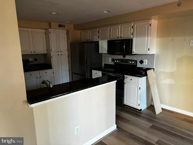 $3,200 | 21131 Crocus Terrace, Ashburn, VA 20147