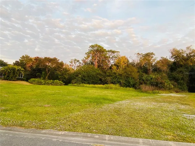 a view of an ocean view