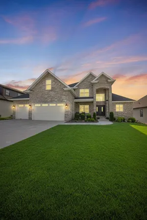 $865,000 | 9317 Michigan Drive, Crown Point, IN 46307