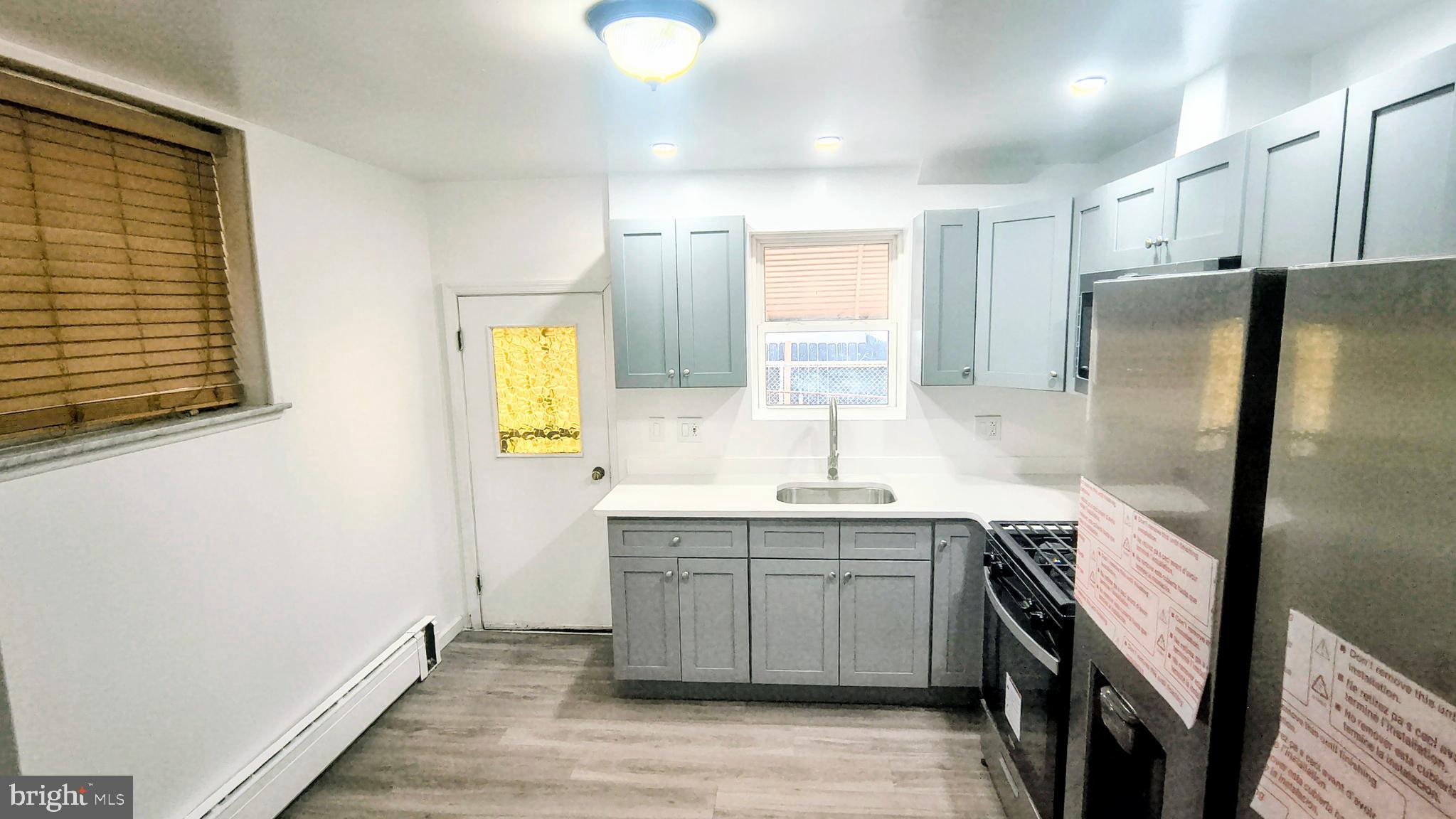 2702 South 18th Street Philadelphia, PA 19145 - Photo 11 of 30