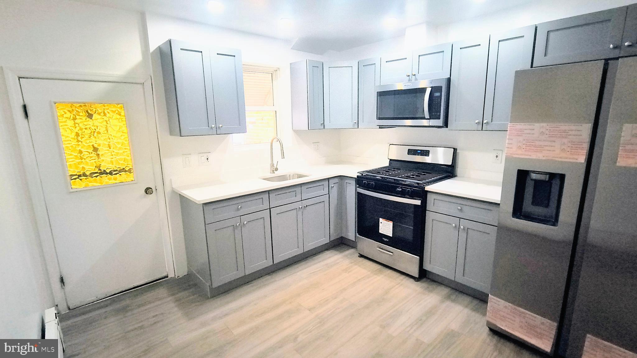 2702 South 18th Street Philadelphia, PA 19145 - Photo 12 of 30