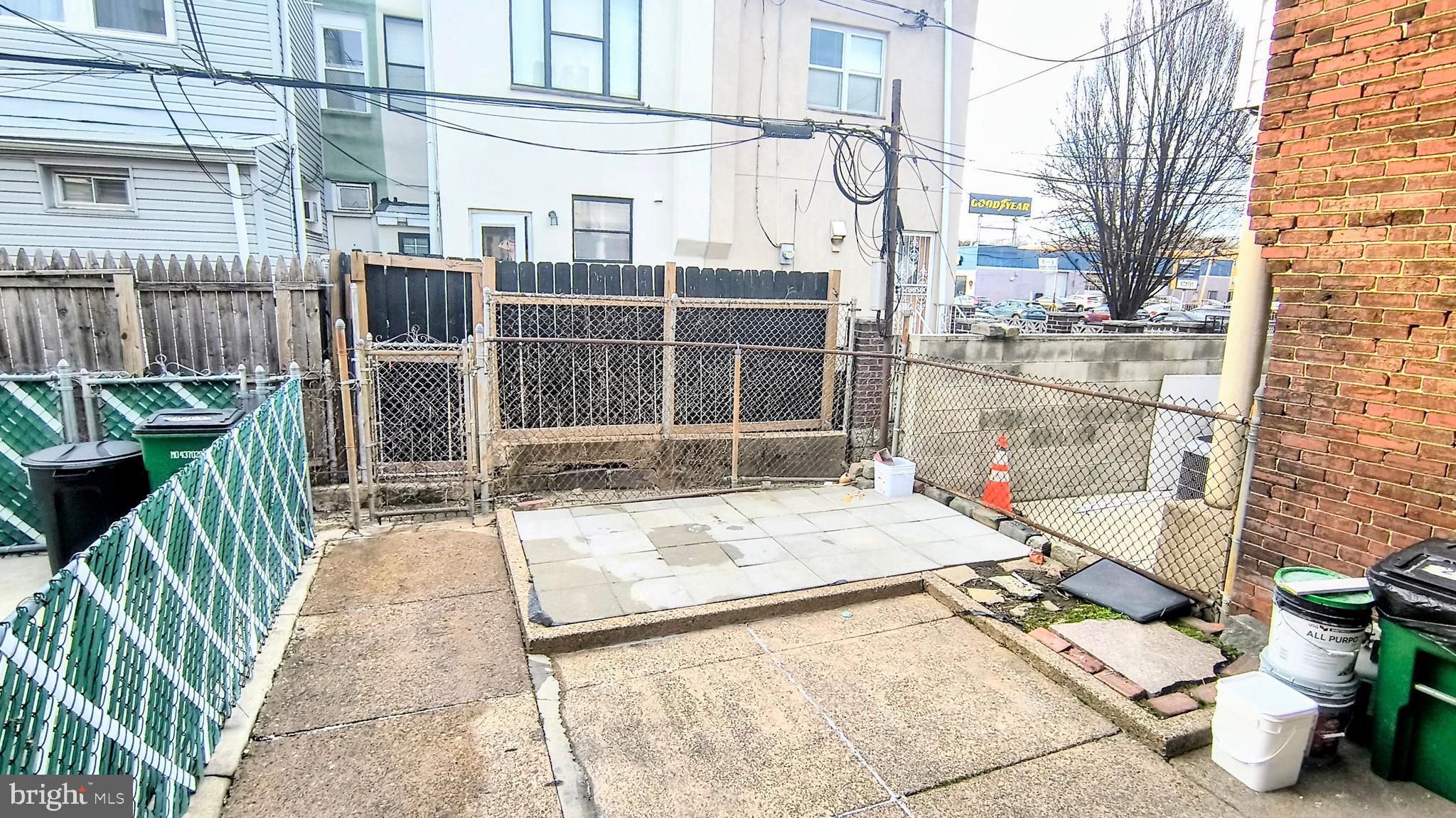 2702 South 18th Street Philadelphia, PA 19145 - Photo 17 of 30