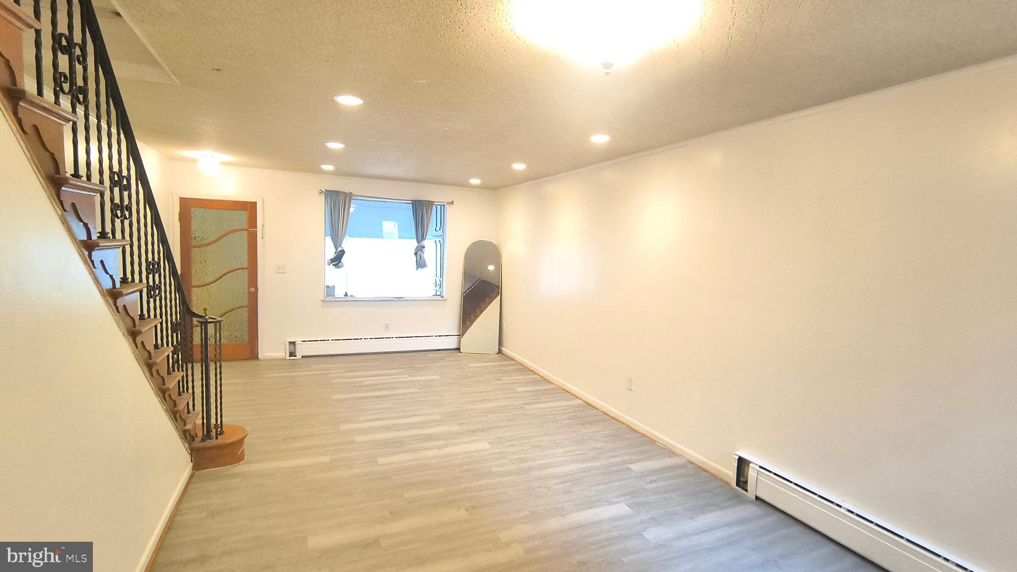 2702 South 18th Street Philadelphia, PA 19145 - Photo 8 of 30