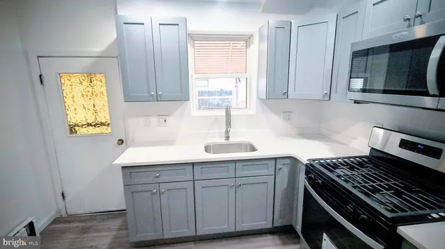 $1,850 | 2702 South 18th Street, Philadelphia, PA 19145