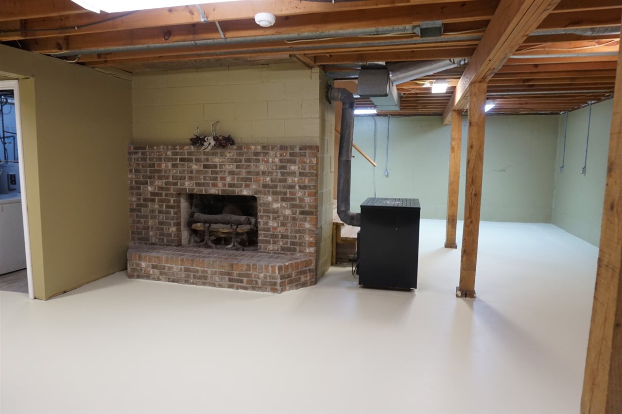4593 South 6th Street Road Vincennes, IN 47591 - Photo 22 of 32 Gallery Image 22