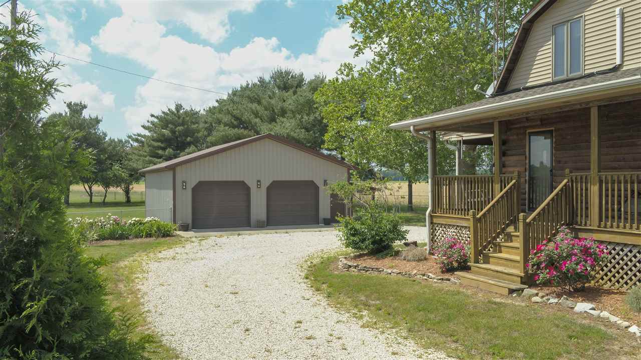 4593 South 6th Street Road Vincennes, IN 47591 - Photo 9 of 32 Gallery Image 9