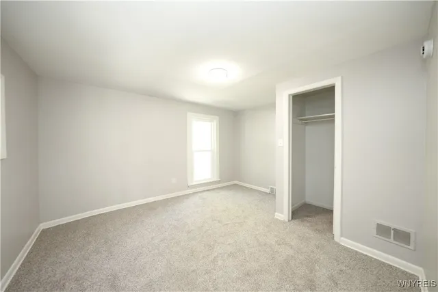 $249,898 | 17 St Marys Street, Lancaster, NY 14086