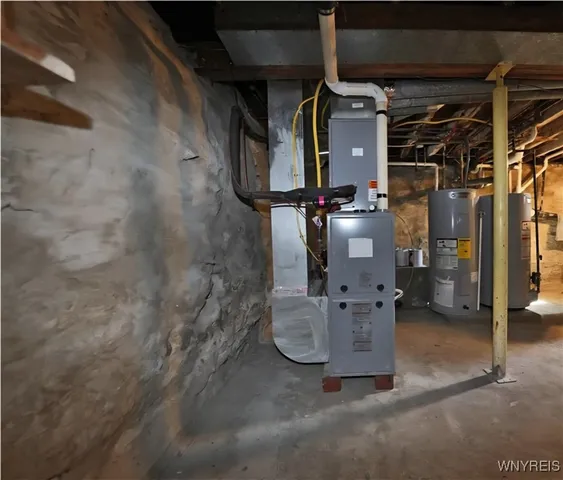 $249,898 | 17 St Marys Street, Lancaster, NY 14086