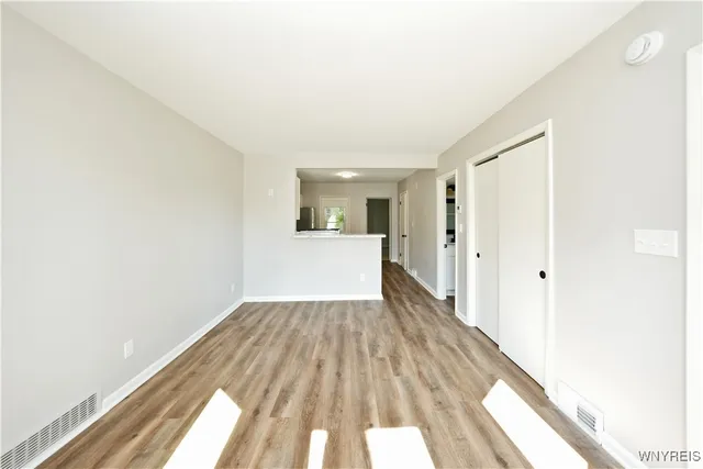 $249,898 | 17 St Marys Street, Lancaster, NY 14086