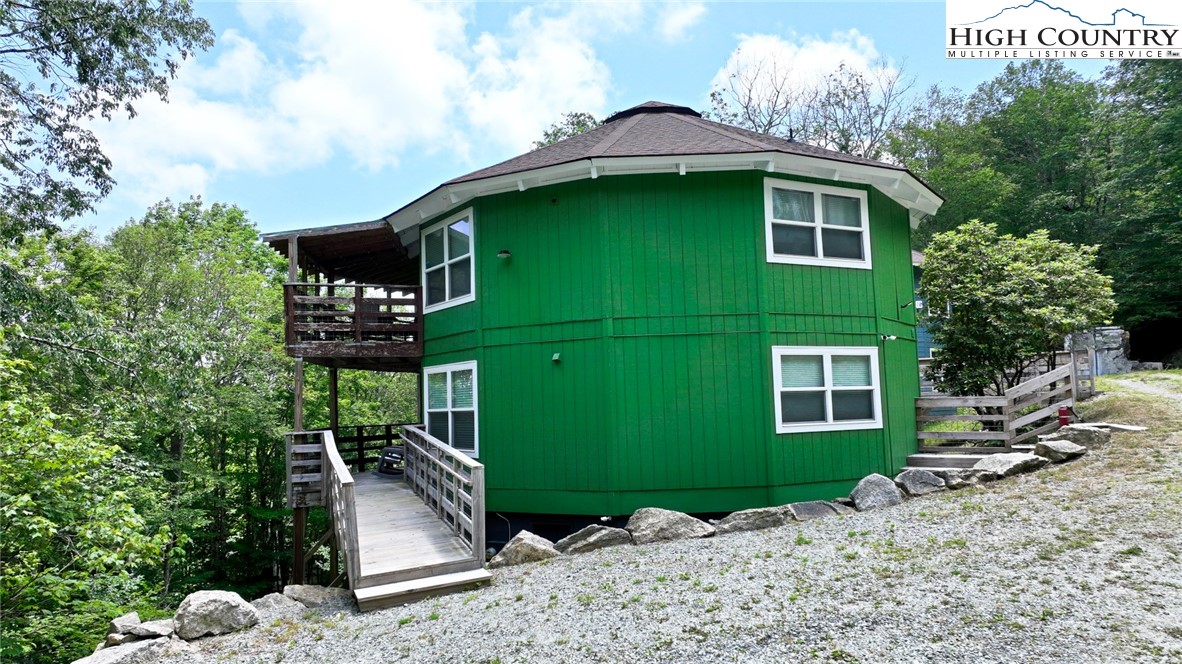 104 Hornbeam Road Beech Mountain, NC 28604 - Photo 12 of 40