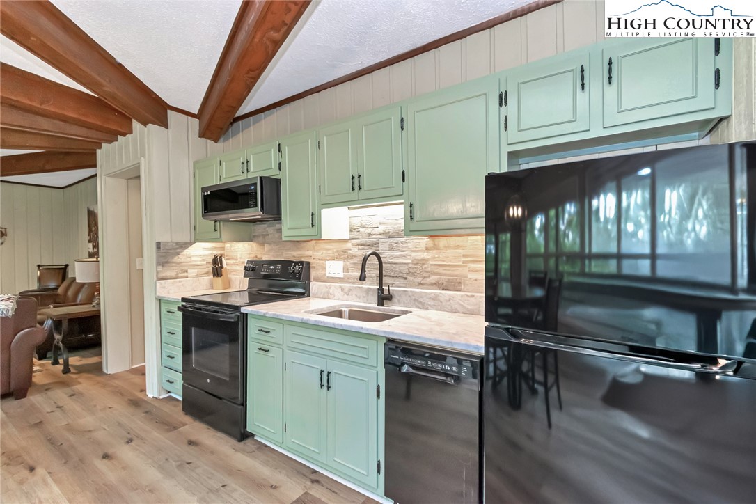 104 Hornbeam Road Beech Mountain, NC 28604 - Photo 39 of 40