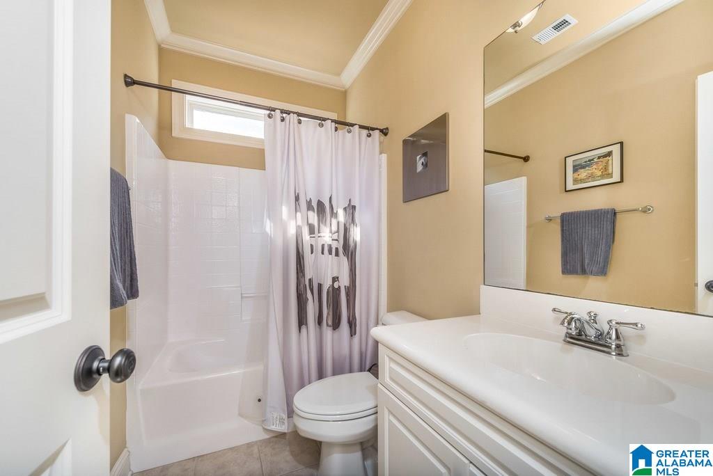 252 Strathaven Lane Pelham, AL 35124 - Photo 14 of 19