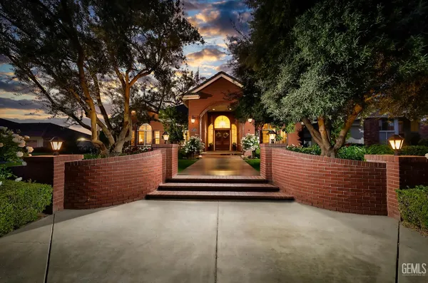 $1,350,000 | Undisclosed Address, Bakersfield, CA 93314