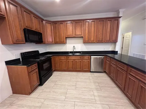 $2,200 | 2534 Marengo Street, New Orleans, LA 70115