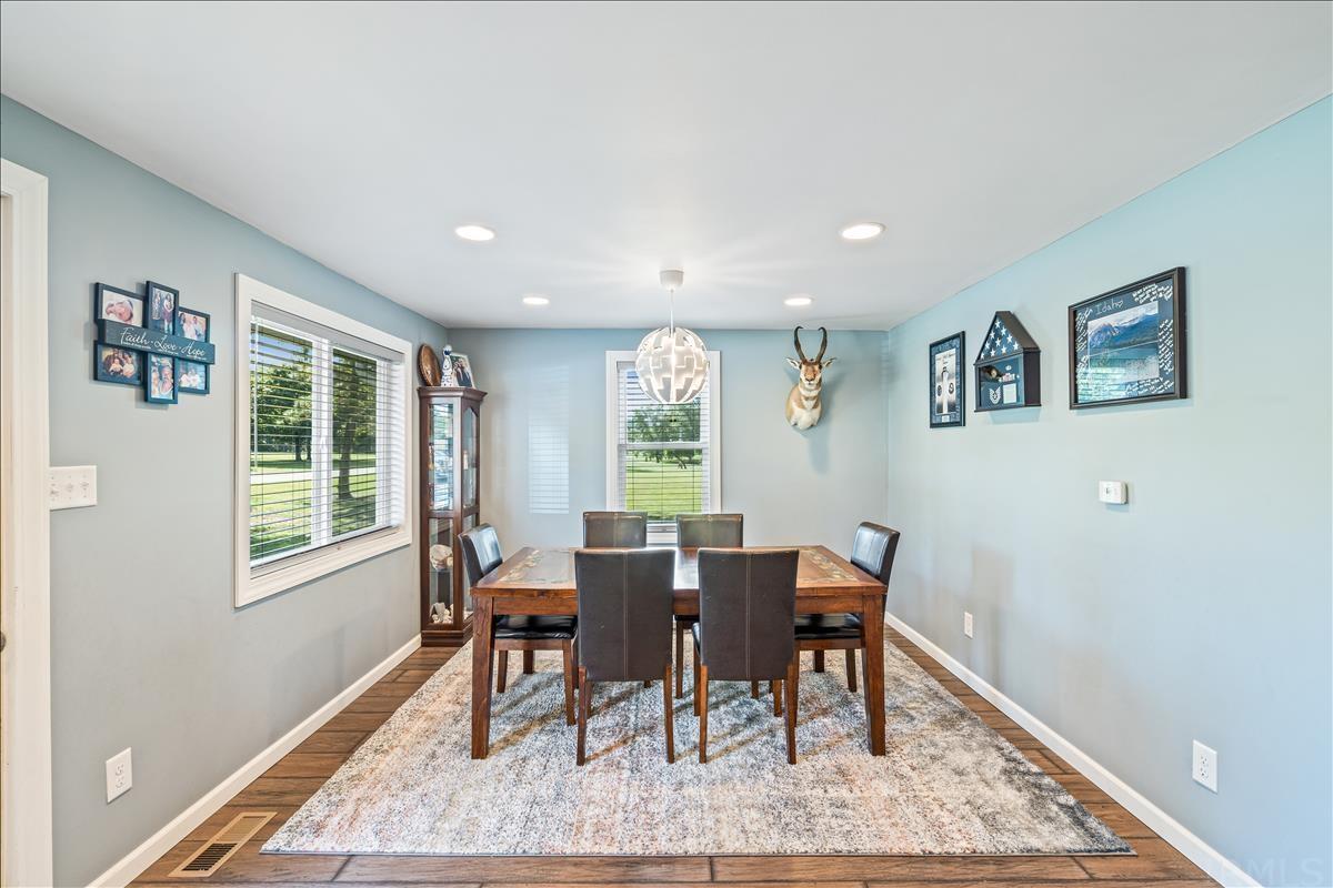 53 South 180th Road East Princeton, IN 47670 - Photo 2 of 16 Gallery Image 2
