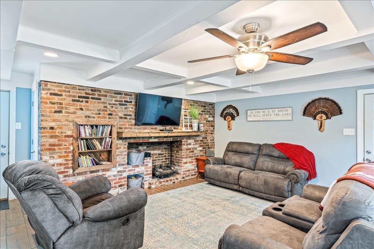 53 South 180th Road East Princeton, IN 47670 - Photo 4 of 16 Gallery Image 4