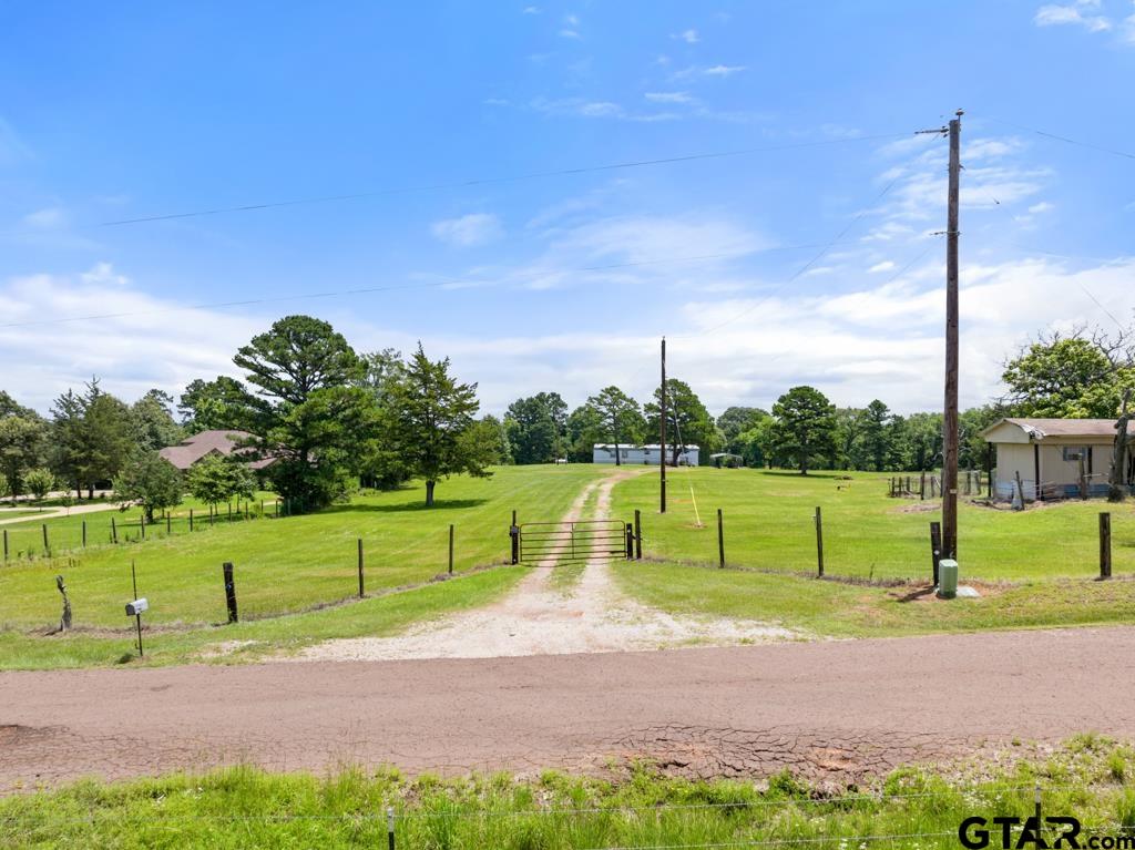 5353 County Road 385 Tyler, TX 75708 - Photo 8 of 28 a view of a park