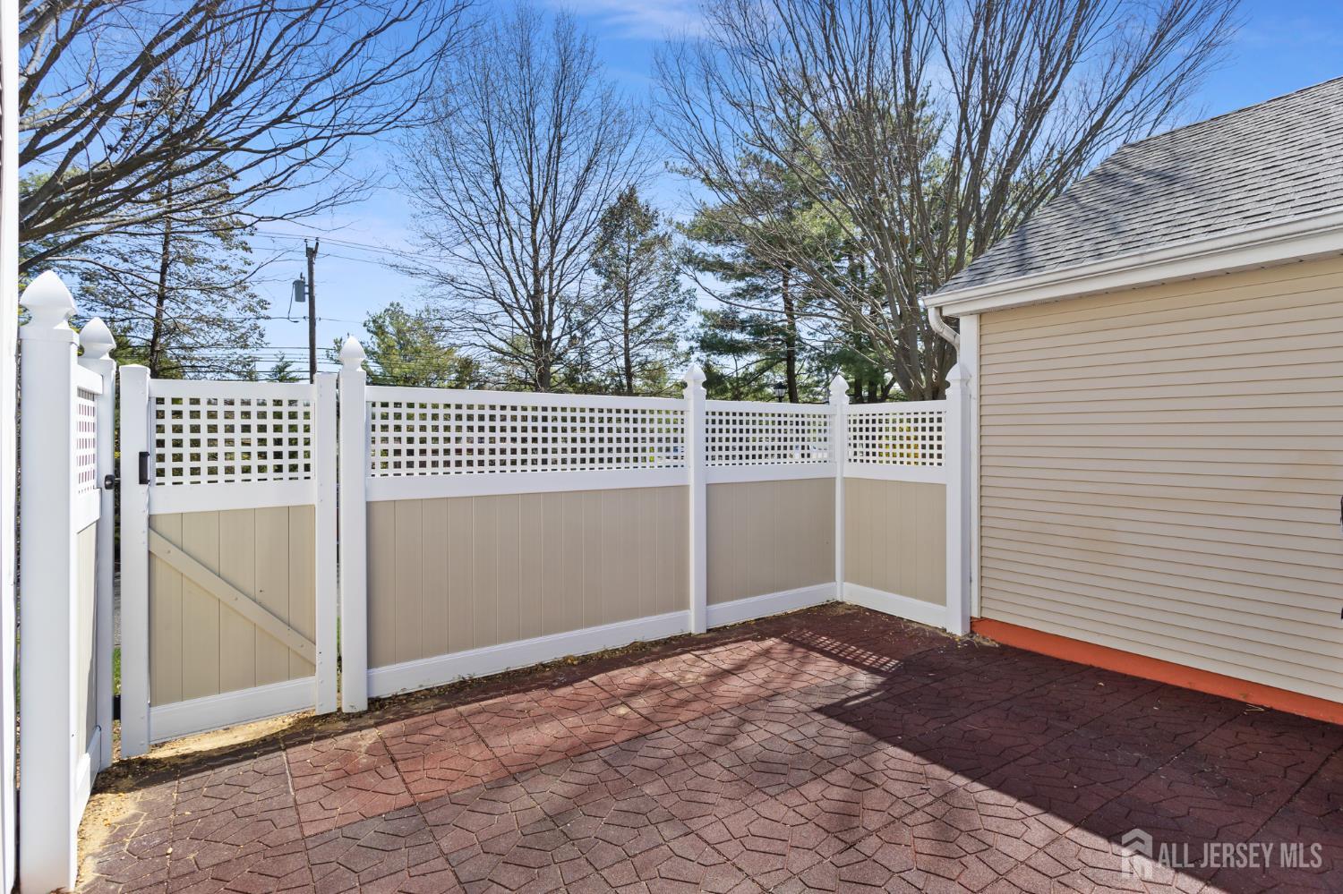 63 Winthrop Road, Unit A Monroe Township, NJ 08831 - Photo 27 of 30