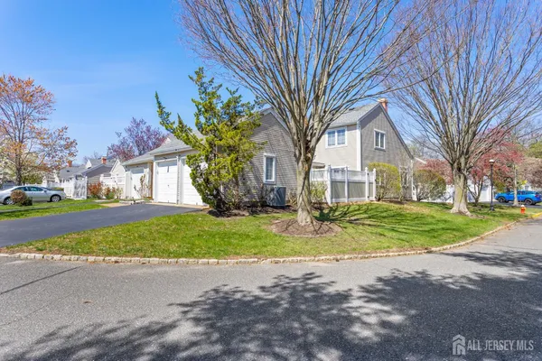 $550,000 | 63 Winthrop Road, Unit A, Monroe Township, NJ 08831