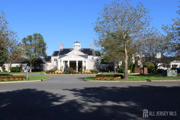 $550,000 | 63 Winthrop Road, Unit A, Monroe Township, NJ 08831