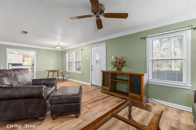 $193,900 | 776 South 1st Street, Huntington, TX 75949