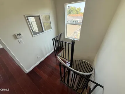 $2,900 | 239 1/2 North Mayflower Avenue, Monrovia, CA 91016