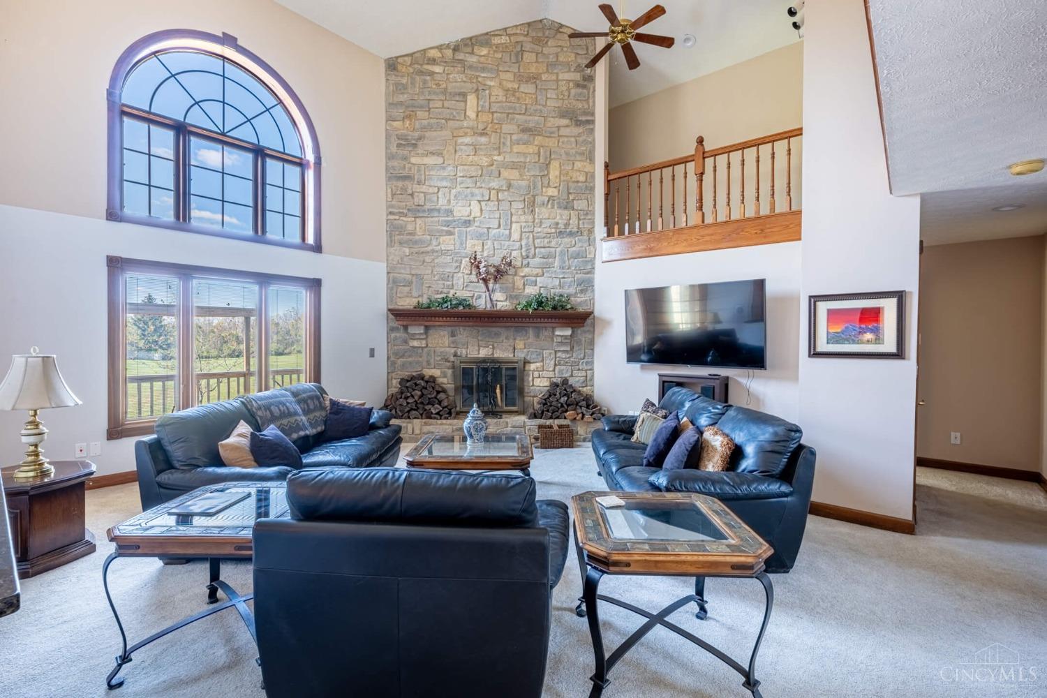 9153 Yankee Road Springboro, OH 45066 - Photo 7 of 70 Gallery Image 7
