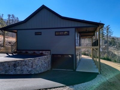 256 Windy Reed Drive Hiawassee, GA 30546 - Photo 3 of 68