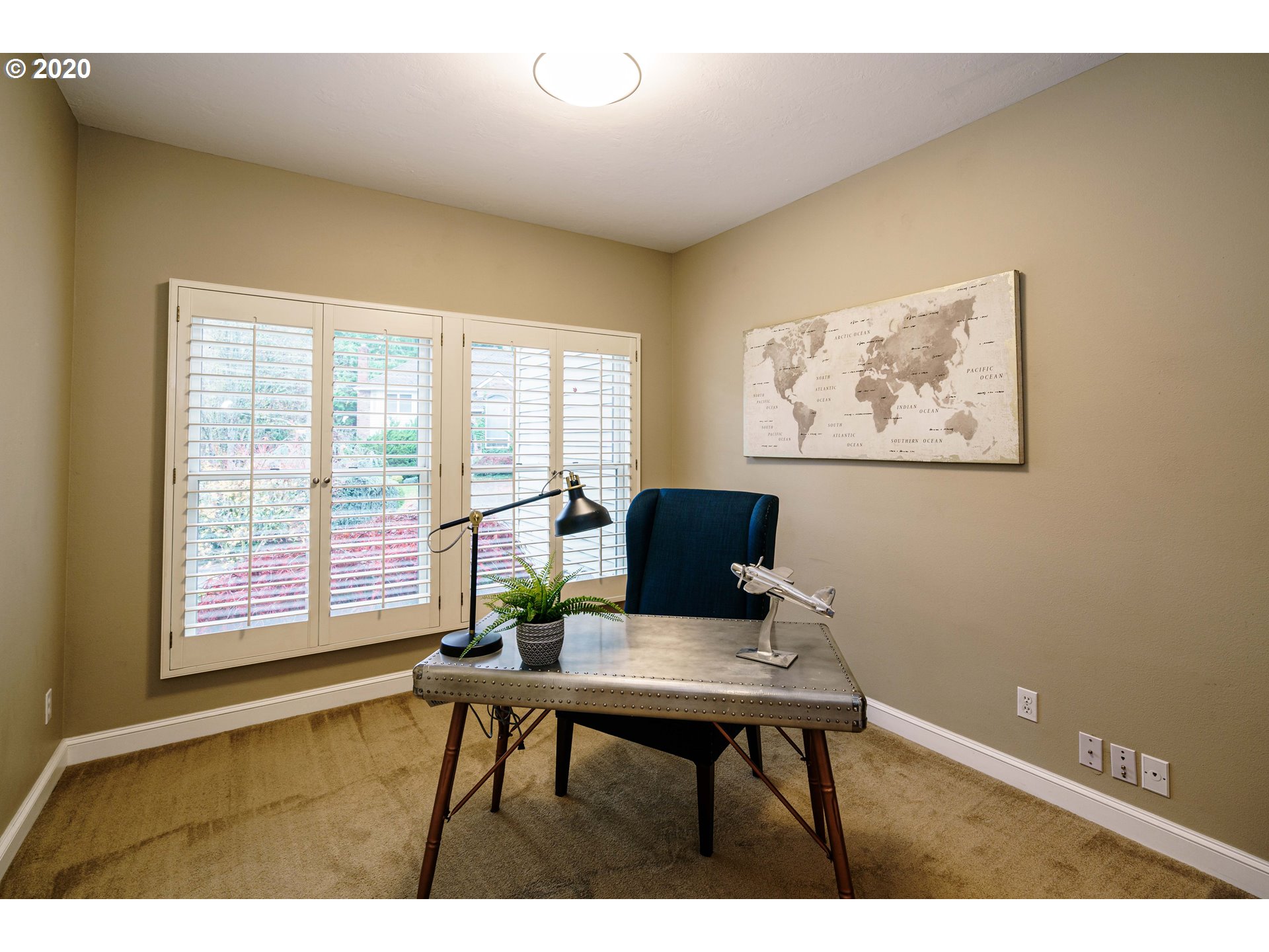 4430 Southwest Selling Court Portland, OR 97221 - Photo 12 of 32 Gallery Image 12