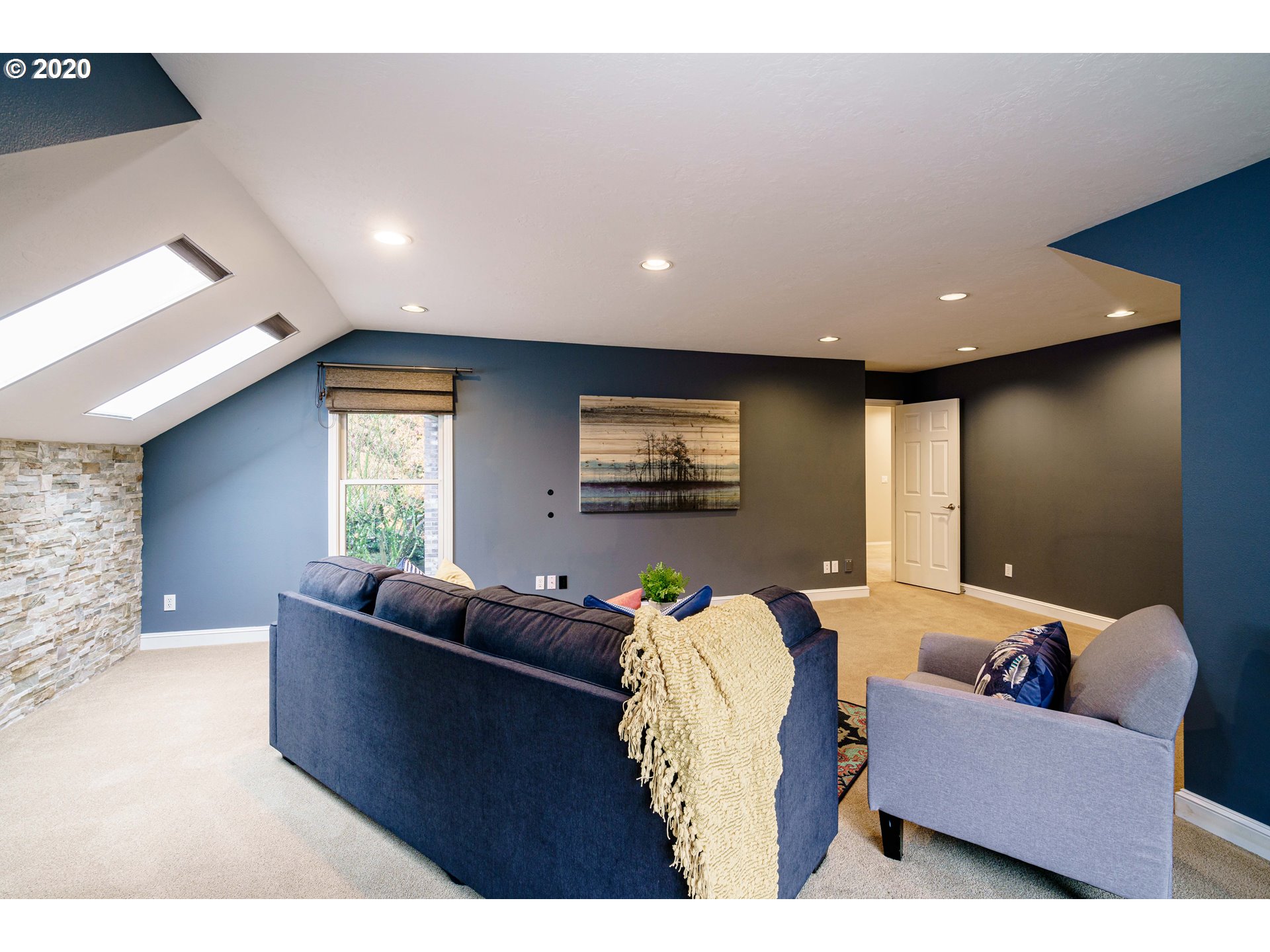 4430 Southwest Selling Court Portland, OR 97221 - Photo 21 of 32 Gallery Image 21