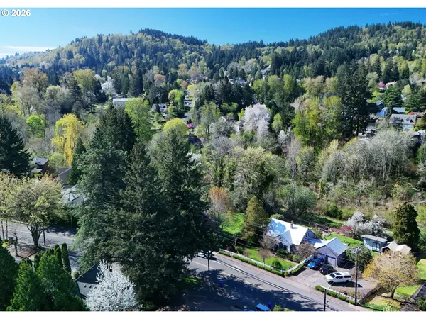 $427,500 | 1120 Southeast Spruce Court, Gresham, OR 97080