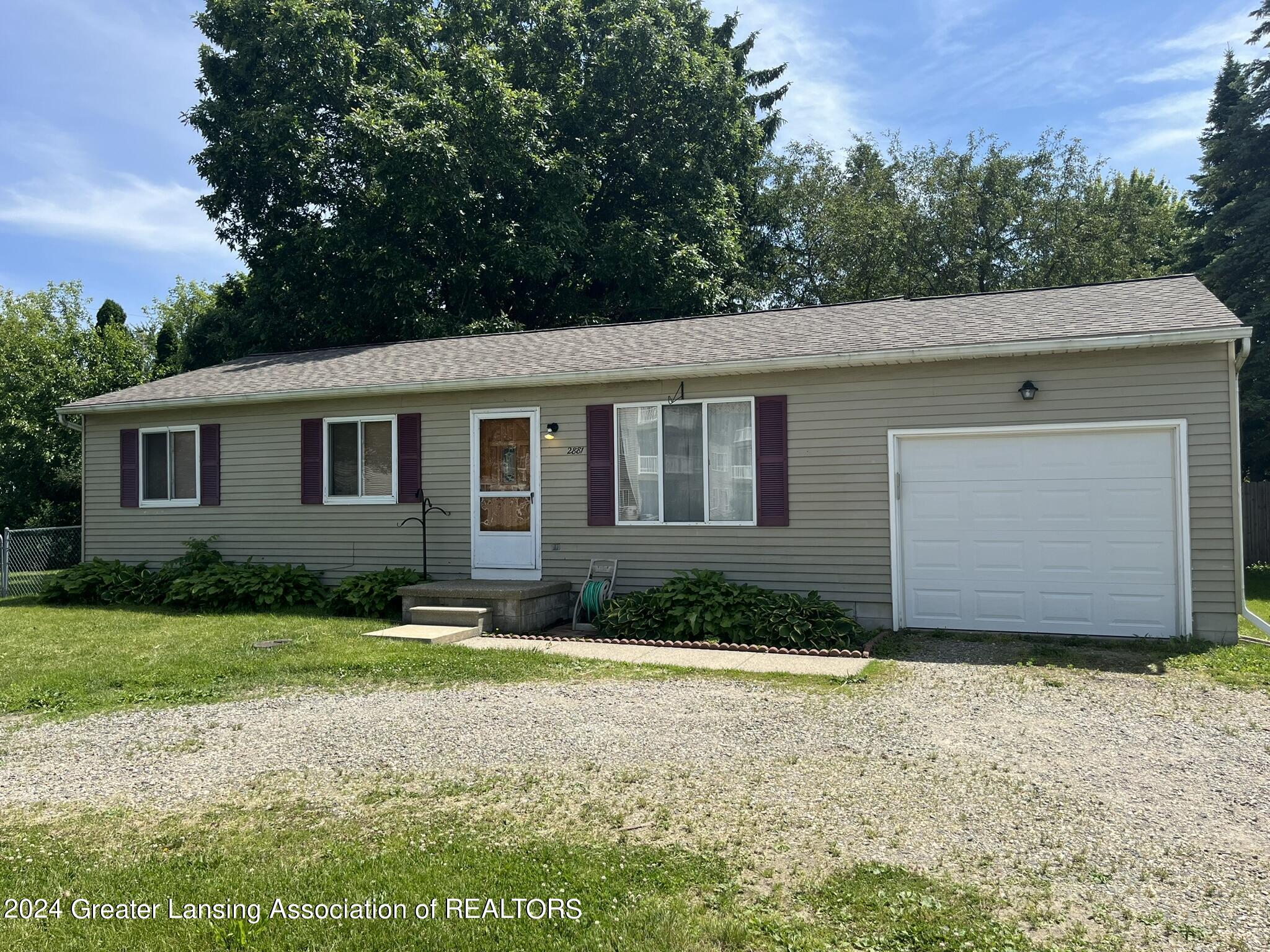 2881 West Britton Road Perry, MI 48872 - Photo 2 of 18 IMG_1258