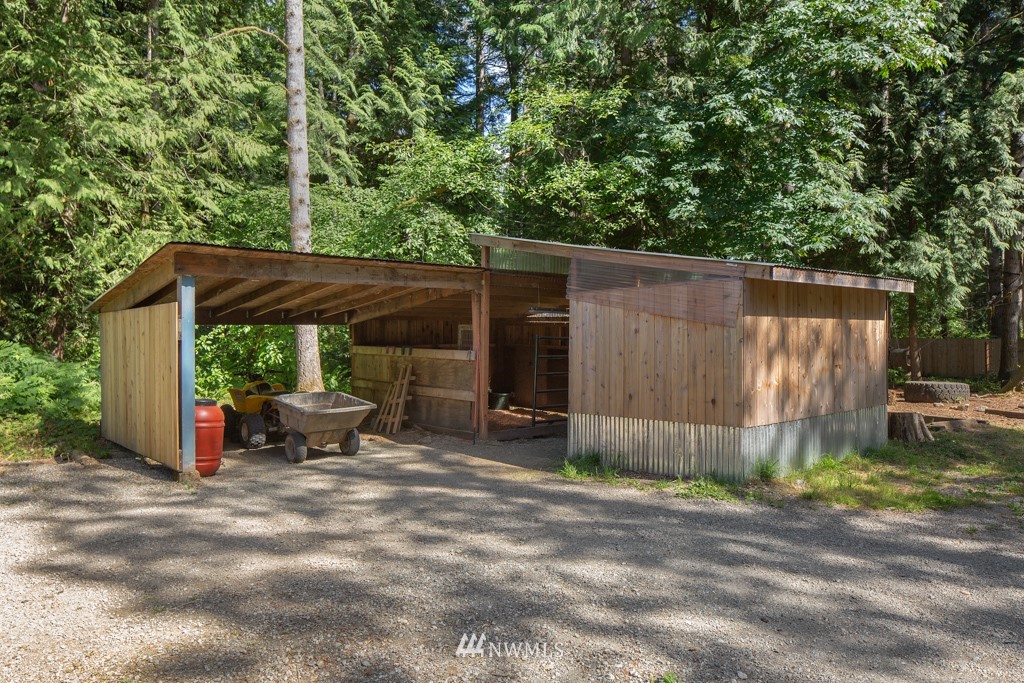 14885 Crescent Valley Road Southeast Olalla, WA 98359 - Photo 22 of 25 Gallery Image 22