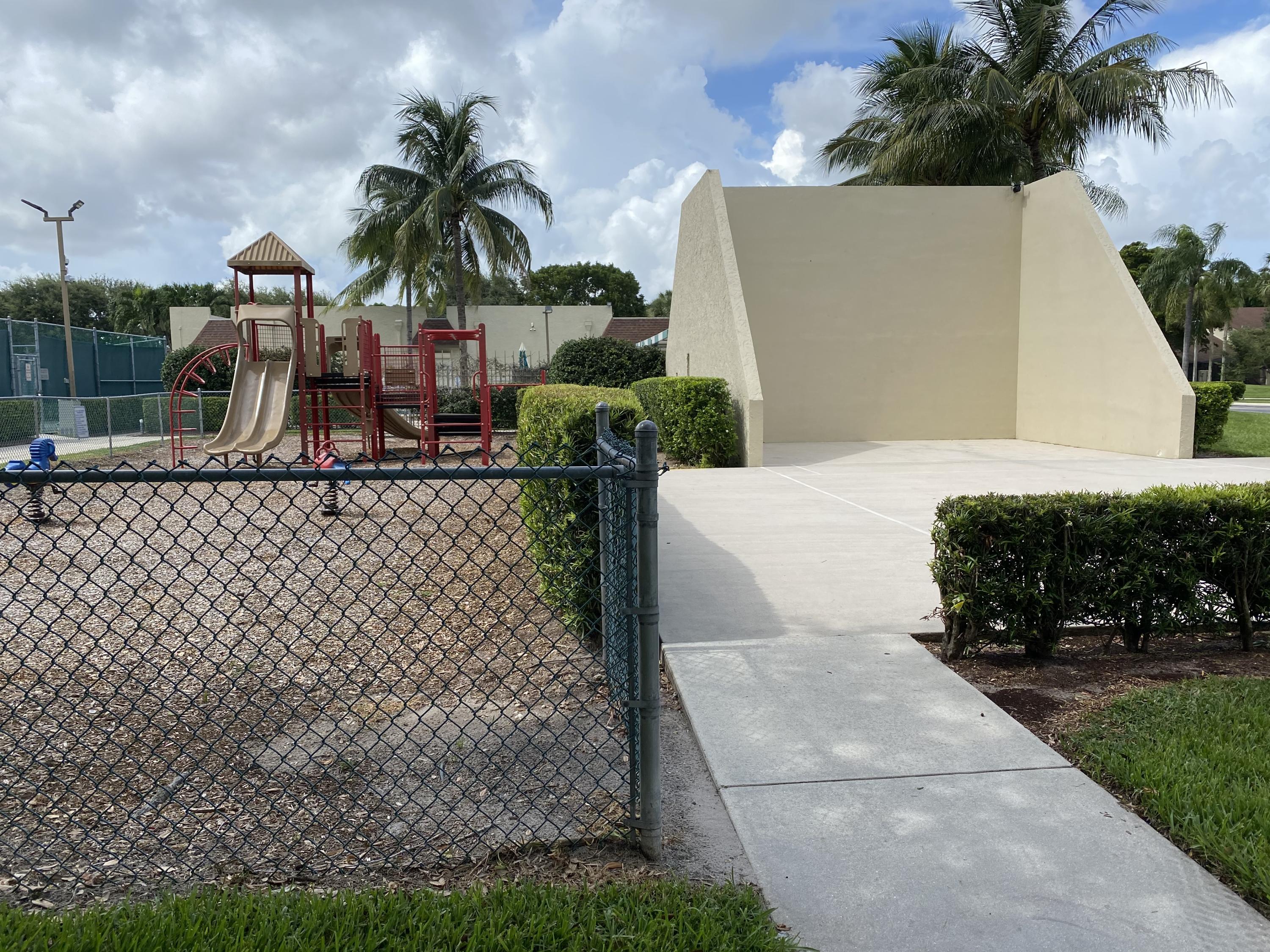 8904 G Southwest 22nd Street Boca Raton, FL 33433 - Photo 38 of 40 Rec Kiddi