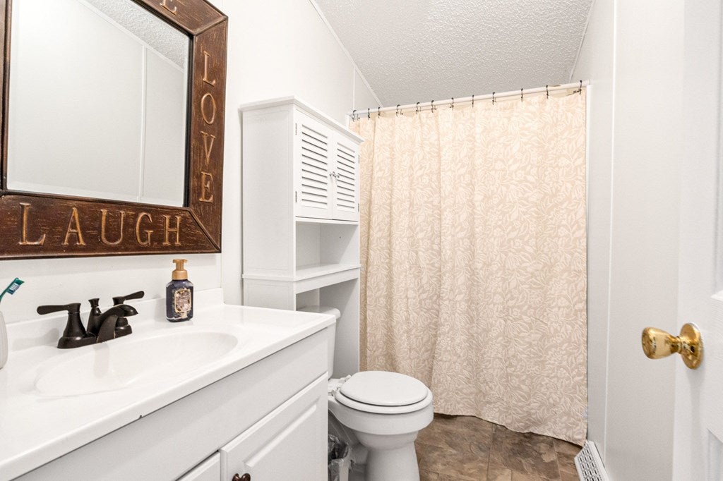 20303 Cleveland Road Abingdon, VA 24211 - Photo 33 of 43 Gallery Image 33